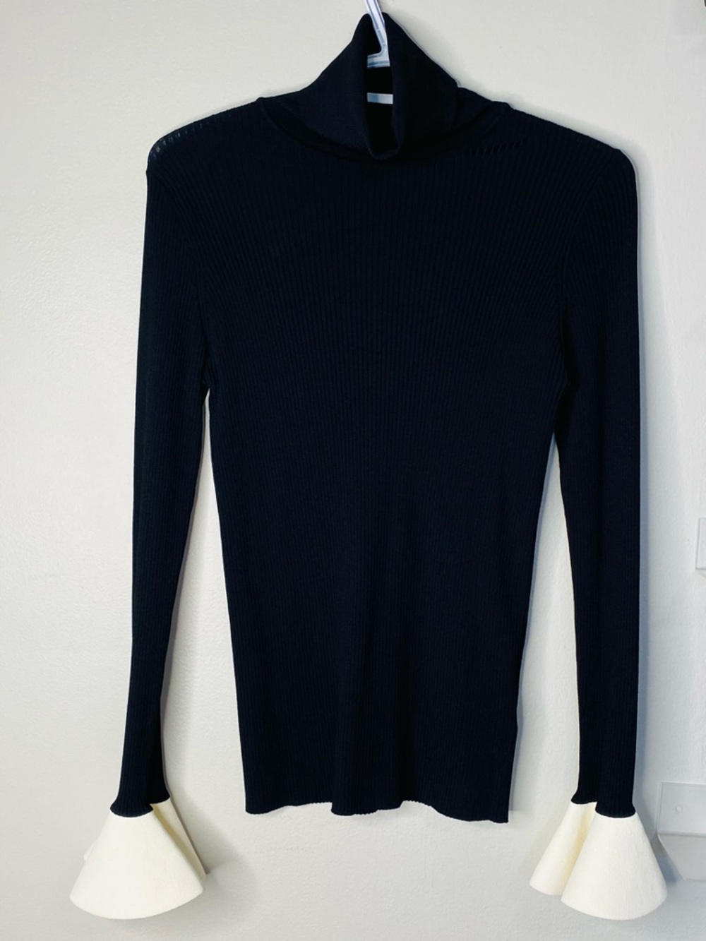 Valentino Garavani Black Ribbed Turtleneck with Flounced Sleeves. Authentic SZ M